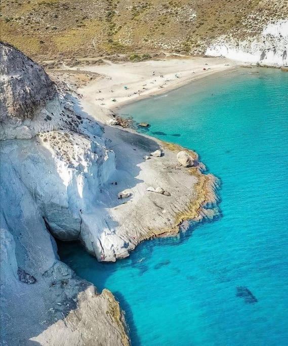 El Playaiso De Aguamarga Leilighet Agua Amarga  Eksteriør bilde